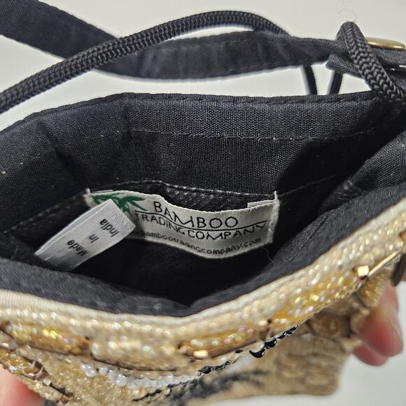 Bamboo Trading Company Cell Phone Club Bag Beaded Bee Micro Purse Crossbody NWT - Picture 7 of 9